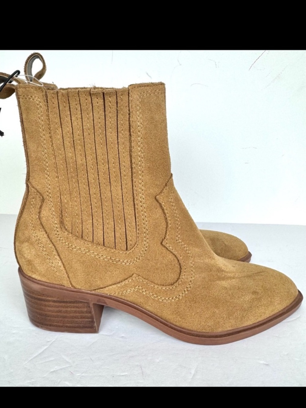 Dolce Vita Steffi Faux Suede Western Bootie in Cognac Color Size 6 NEW